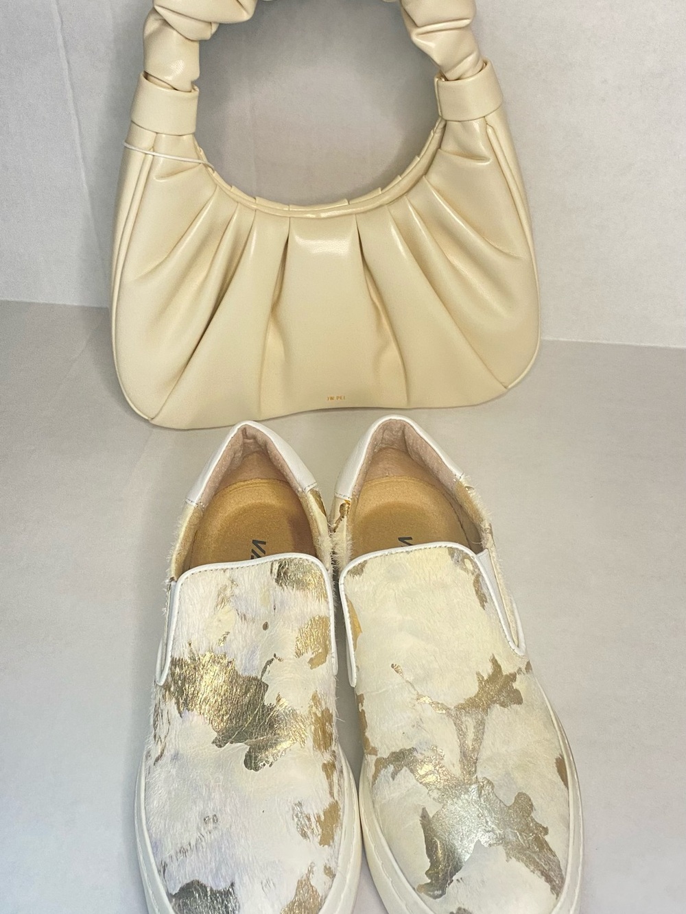 Vaneli Sport Platform Slip On Sneakers Cowhide Metallic Gold White Size 4.5